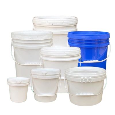 Bouteilles en plastique rondes ou carrées de 5 litres avec poignée en fer personnalisables et durables