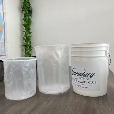 Seau en plastique rond polyvalent pour différentes conditions de travail personnalisable et durable
