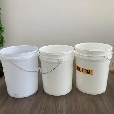 Contenant en résine époxy 1 gallon Seau en plastique avec conception imprimée et personnalisation