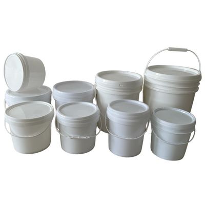Personnaliser 1L 2L 3L 4L 5L bouteilles rondes en plastique avec couvercles et poignées pour le stockage des aliments