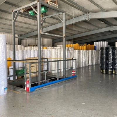 Un seau en plastique de qualité alimentaire de 1 litre est plus solide et plus pratique pour le stockage du lait