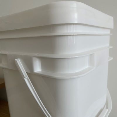 Personnaliser l'impression IML en seaux en plastique pour une marque personnalisée et recyclable