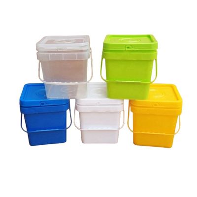 Seau en plastique carré avec couvercle facile à ouvrir et à fermer 8 litres