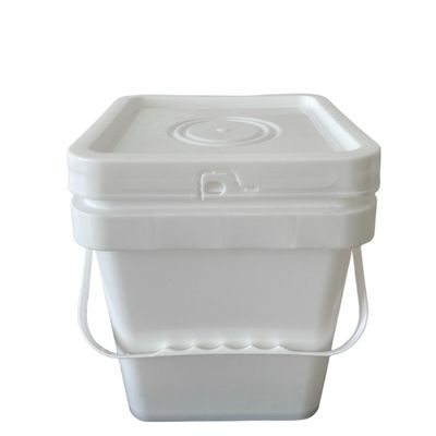Bouteille en plastique carrée à écran de soie avec couvercle et poignée
