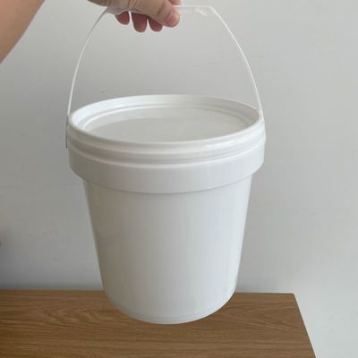 500 ml/750 ml/1000 ml De petites bouteilles en plastique rondes de qualité alimentaire avec couvercle et matériau scellés