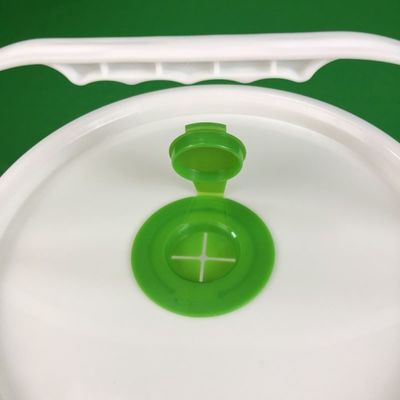 Bouteilles en plastique pour les lingettes industrielles de désinfection