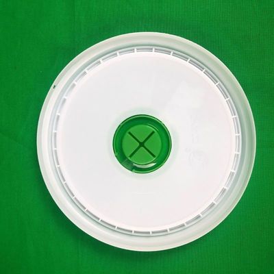 Bouteilles en plastique pour les lingettes industrielles de désinfection