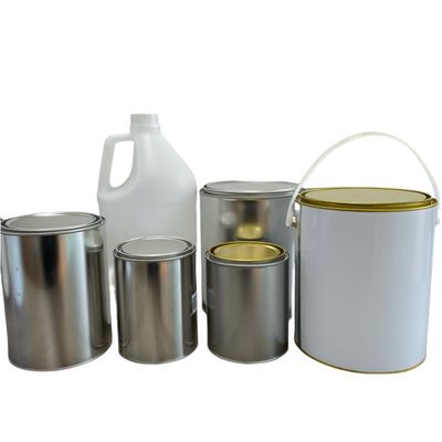 Un seau en plastique en PP certifié GAP/ISO/FDA de 25L avec poignée et accessoires métalliques