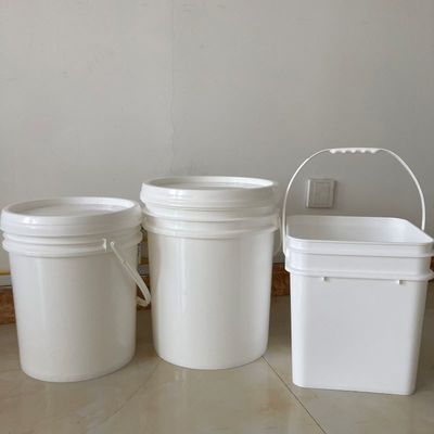 Seau en plastique transparent de 1 à 20 litres avec couvercle facile à ouvrir Épaisseur de couvercle de 1,0-2,5 mm Facile à ouvrir
