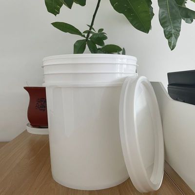 Contenant rond de 6,5 gallons 25 litres Seau en plastique avec couvercle et 1,0 à 2,5 mm d'épaisseur