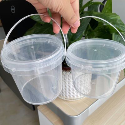 Épaisseur de 1,0 à 2,5 mm Seau en plastique pour détergent de linge Conception robuste et pratique