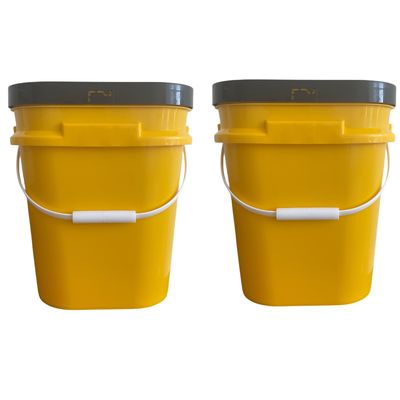 Un seau en plastique durable et réutilisable fait sur mesure
