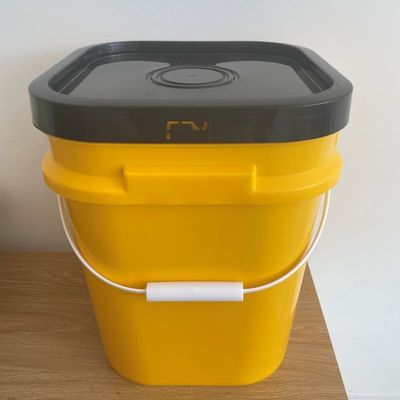 Logo personnalisé imprimé en plastique carré, contenant durable pour applications industrielles