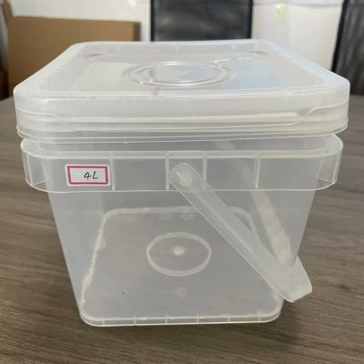 Cuve carrée noire 4L avec couvercle en plastique