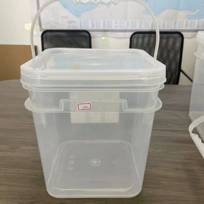 Cuve carrée noire 4L avec couvercle en plastique