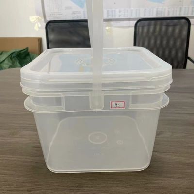 Forme carrée HDPE 4L 5L 8L Seau en plastique Seau en plastique carré avec couvercle et poignée