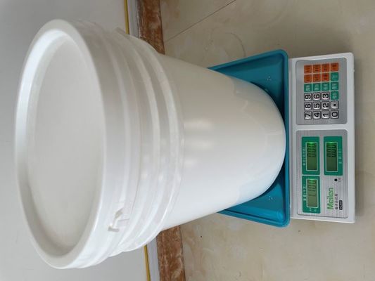 Personnalisez vos contenants alimentaires avec un seau en plastique de 20 litres et un couvercle