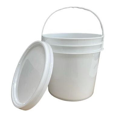 Bouteilles en plastique imprimées en polypropylène avec logo personnalisé 4L 5L 6L 8L
