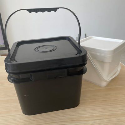 Seau en plastique de construction avec couvercle et poignée vert noir jaune sérigraphie d'impression