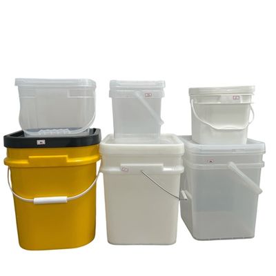 Seau en plastique carré transparent avec couvercle durable et certifié de 1 à 25 litres