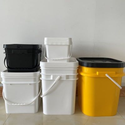 Seau en plastique transparent carré en polypropylène d'une épaisseur imprimée comprise entre 1,0 et 2,5 mm