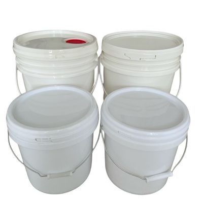 Seau en plastique rond carré de 300 ml de 25 L avec couvercle et poignée d'épaisseur de 1,0 à 2,5 mm