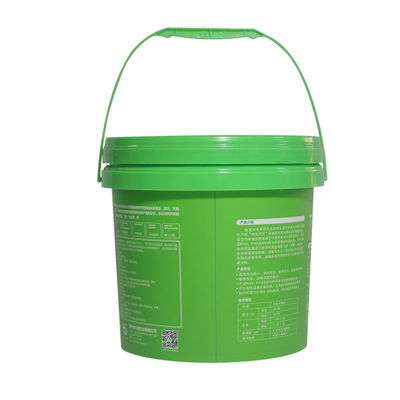 Un seau en plastique de 20 litres avec un couvercle scellé et une impression par transfert de chaleur