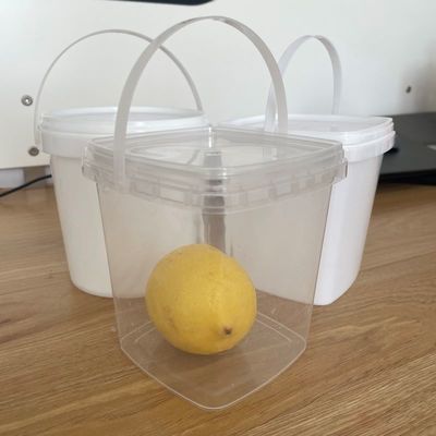 Un seau lumineux à LED pour les barres certifié GAP/ISO/FDA et fabriqué à partir de seaux en plastique