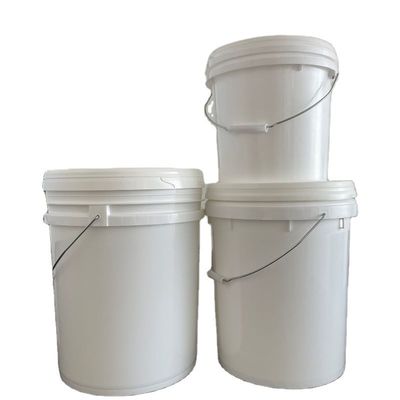 Bouteille en plastique blanche de qualité alimentaire de 5 gallons ronde personnalisée avec bouchon et poignée de seau en plastique