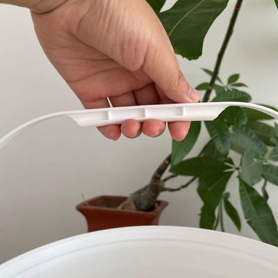 Seau en plastique de 15L 16L 18L avec couvercle étanche à l' air Seau blanc d' une épaisseur comprise entre 1,0 et 2,5 mm