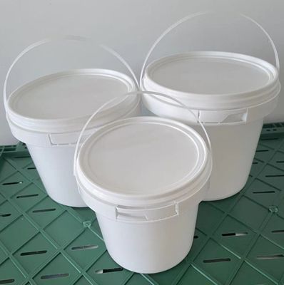 Seau en plastique de 2 gallons carrés de couleur jaune pour les applications alimentaires et industrielles