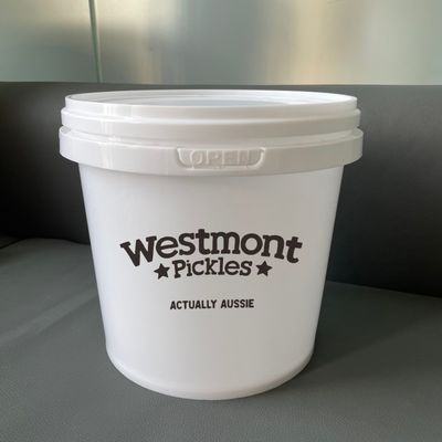 Seau en plastique blanc clair de 10L pour le stockage des aliments Personnaliser OUI Épaisseur de 1,0 à 2,5 mm