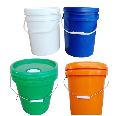 Bouteille en plastique avec poignée métallique 1L à 20L Blanc épaisseur 1,0-2,5 mm