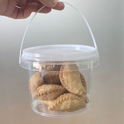 Chine Bouteille en plastique usine de fourniture de mini contenant en plastique transparent